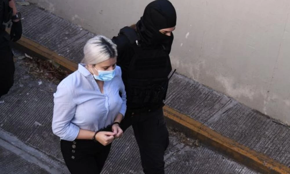 Επίθεση με βιτριόλι: Αύριο η ώρα των εξηγήσεων για την 36χρονη – Η αναμενόμενη απολογία και το παρασκήνιο